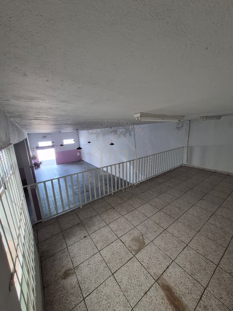 Barracão comercial — foto 2